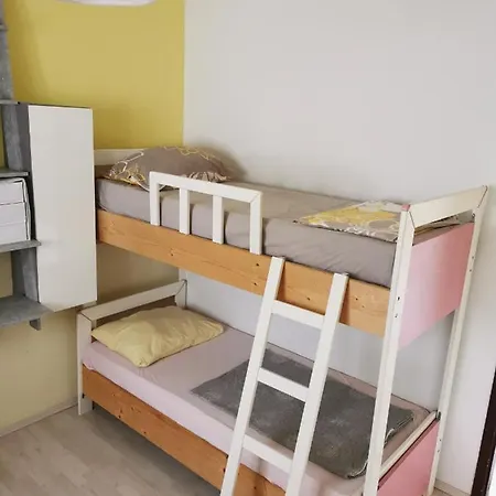 Unique Apartment *