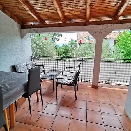 Unique Apartamento *