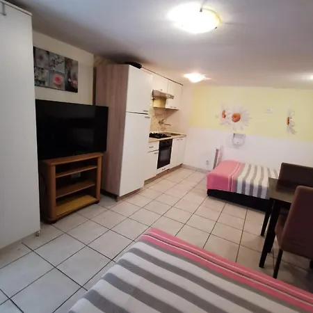 Unique Apartment *