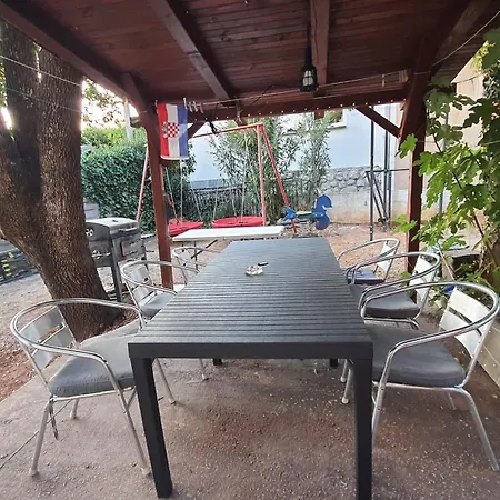 Unique Apartamento *